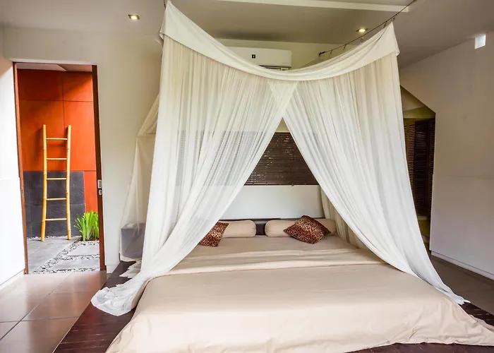 Arte By Finder * Seminyak (Bali)